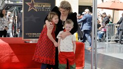 Kelly Clarkson brachte ihre Tochter River Rose und ihren Sohn Remington Alexander zum „Walk of Fame“ mit. Die Sängerin wurde mit einem Stern geehrt. (Bild: 2022 Getty Images)