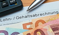 Bei den Bruttobezügen hatten wir in den letzten Jahren schöne Zuwächse, real blieb wegen der ...