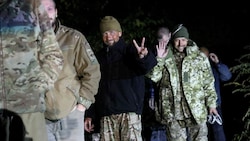 Freigelassene ukrainische Soldaten (Bild: APA/AFP/SECURITY SERVICE OF UKRAINE/Handout)