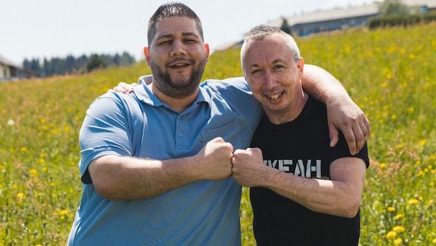 Emre und Guido machen das „Forsthaus Rampensau“ komplett. (Bild: Aaron Jiang Photography)