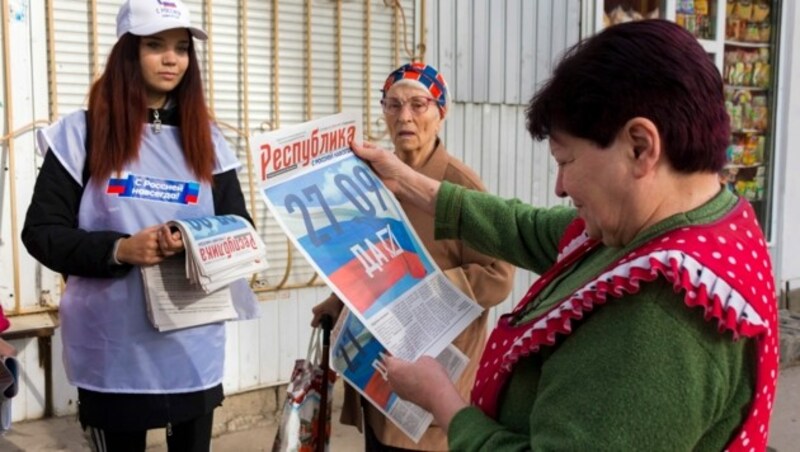 Auch in Luhansk wurde für das Referendum geworben. (Bild: AP)