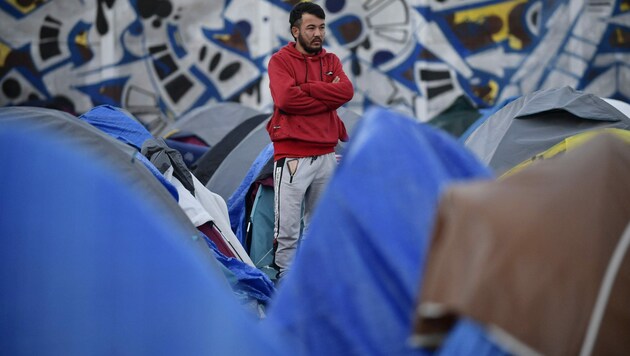 Flüchtlingscamp in Paris (Archivbild) (Bild: AFP)