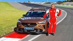 Jürgen Kastenholz fährt das Safety Car, einen Cupra Formentor. (Bild: DTM)