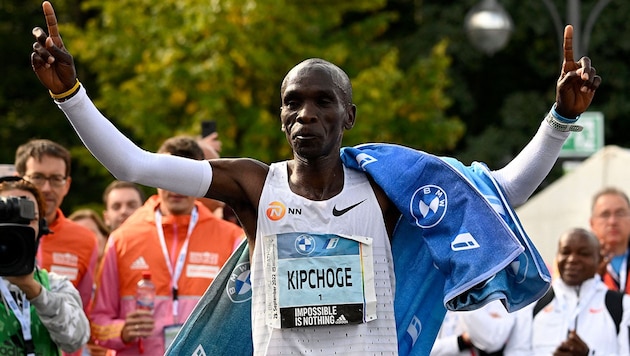 Eliud Kipchoge no longer wants to compete at the Olympic Games in Los Angeles. (Bild: APA/AFP/Tobias SCHWARZ)