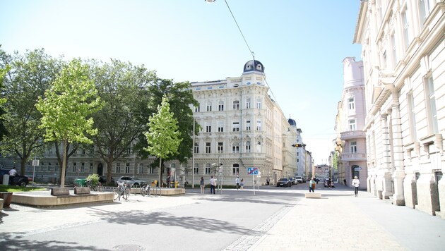 Wohnen in Salzburg wird gefühlt täglich unerschwinglicher. Auch das Andräviertel, hier im Bild, zählt zu den teuren Pflastern der Landeshauptstadt. In kleineren Wohneinheiten werden gut und gerne über 20 Euro je Quadratmeter und Monat fällig. (Bild: Tröster Andreas)