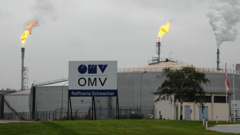 Dunkle Wolken über der OMV: Was passierte am 3. Juni? Ein Unfall laut Energieriese - doch der Staatsschutz ermittelt. (Bild: Kronen Zeitung)