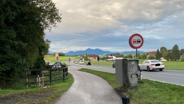 Ein Radargerät an der Wiener Straße geriet in den Fokus von Unbekannten. (Bild: LPD Salzburg)