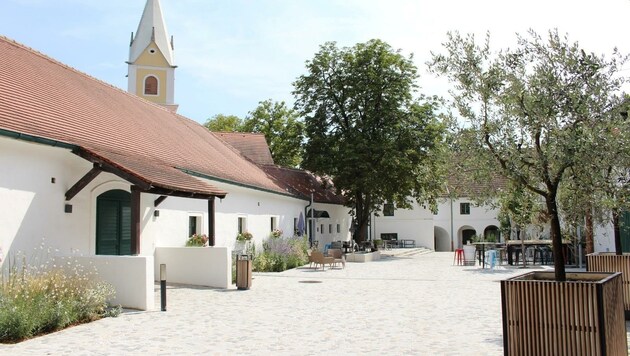Bereits saniert ist der Meierhof in Pöttsching. (Bild: Gemeinde Pöttsching)