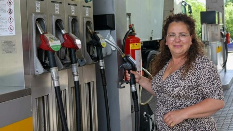 Theresia Mitterbauer, Tankstelle in Handenberg (Bild: Pressefoto Scharinger © Daniel Scharinger)