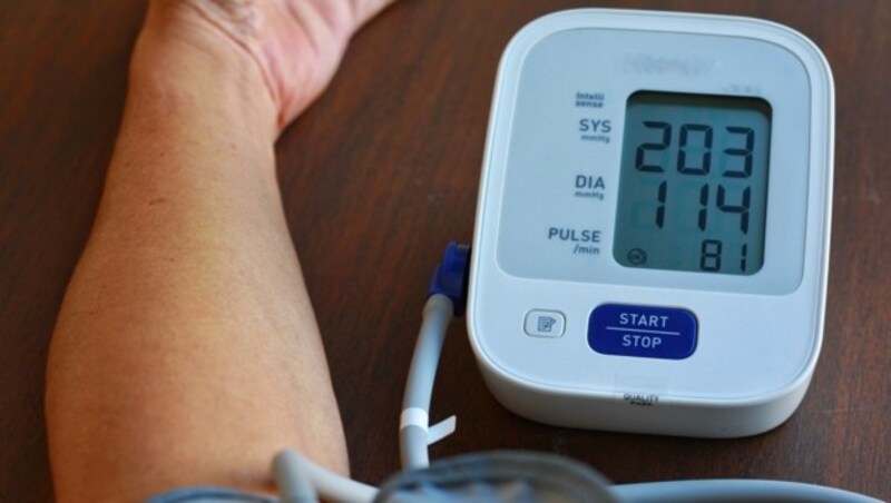 Hängt Bluthochdruck auch vom IQ ab? (Bild: Kotchakorn/stock.adobe.com)