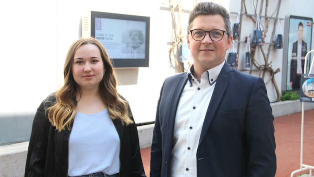 Eva Reiter, Vorsitzende der Sozialistischen Jugend in Oberösterreich, und der neue Parteivorsitzende Michael Lindner. (Bild: SPOÖ)