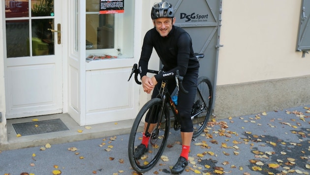 Bernd Kindermann, Geschäftsführer der Diözesansportgemeinschaft (DSG), will mit dem Blackout Cycling Team der Bevölkerung unterstützend zur Seite stehen. (Bild: Katholische Kirche Steiermark / Häusl)