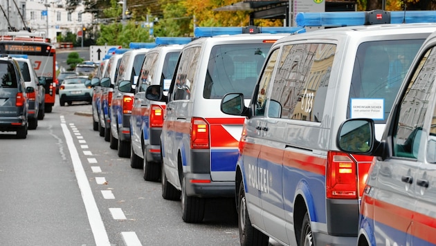 Der Polizeieinsatz in Salzburg verlief ruhig. (Bild: Markus Tschepp)