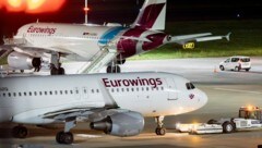 Die Piloten der Fluggesellschaft Eurowings sind am Donnerstag in einen 24-stündigen Streik getreten. (Bild: APA/dpa/Marcel Kusch)