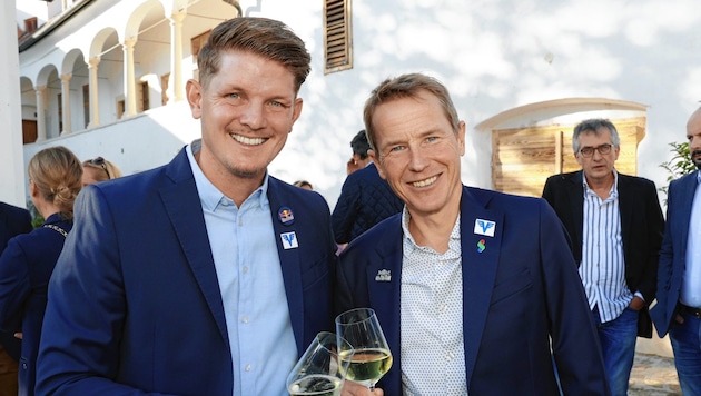 Thomas Morgenstern and Andreas Goldberger (right) at the Red-Golden Grape. (Bild: Klemens Groh)