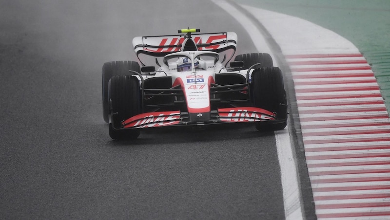 Bis 2022 gab Mick Schumacher für Haas Gas. (Bild: APA/AFP/Toshifumi KITAMURA)