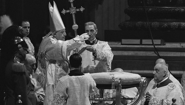 Papstes Johannes XXIII. bei der Eröffnung des Zweiten Vatikanischen Konzils (Bild: AP)