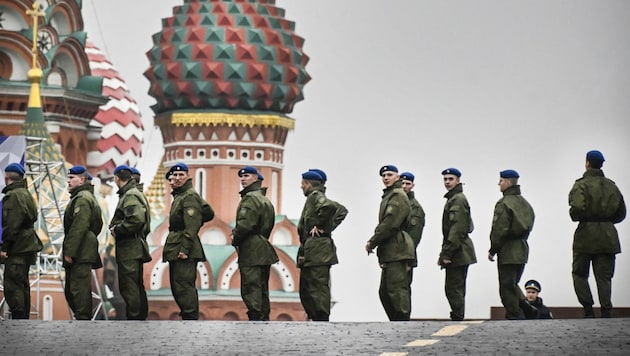Die G7-Außenminister dürften ihre Aufforderung an Russlands Präsidenten Wladimir Putin bekräftigen, seinen Krieg gegen die Ukraine unverzüglich zu beenden und alle Soldaten bedingungslos abzuziehen (Bild: AFP/Alexander NEMENOV)
