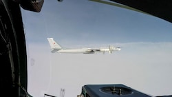 Ein russisches Flugzeug des Typs Tu-95 (Bild: AFP)