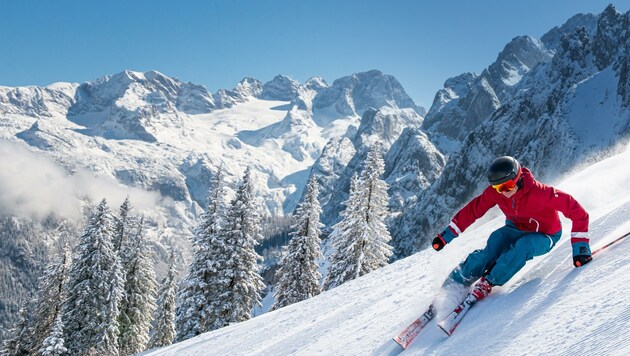 Mit Tageskartenpreisen ab 54 Euro will die Skiregion Dachstein West speziell auch Jungfamilien ansprechen (Bild: HERMANN ERBER)