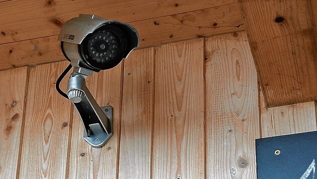Camera used to monitor a farm store (Bild: Rojsek-Wiedergut Uta)