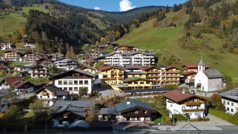 Viehhofen punktet im Glemmtal mit Gemütlichkeit und Ruhe (Bild: Roland Hölzl)