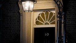 Gesucht: Ein Nachmieter für das Dienst-Appartement der britischen Premiers in der Londoner Downing Street (Bild: APA/AFP/NIKLAS HALLE'N)