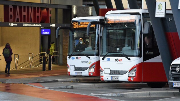 Busfahrer sind weiterhin rar und werden dringend gesucht. (Bild: Wolfgang Spitzbart)