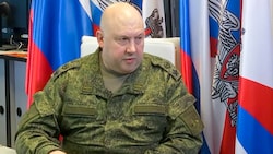 Sergej Surowikin erlangte im Syrien-Krieg als „General Armageddon“ Bekanntheit. (Bild: AP/Russian Defense Ministry Press Service)