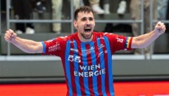 Marin Martinovic und die Fivers jubeln über den Auftakt-Erfolg im Viertelfinale. (Bild: GEPA)