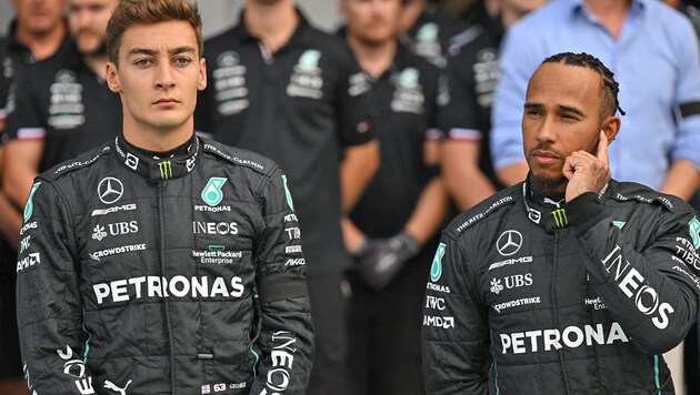 George Russell und Lewis Hamilton (Bild: AFP or licensors)