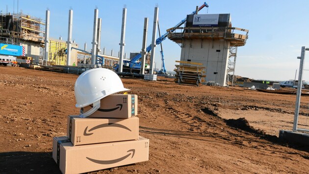 Amazon lässt in Premstätten groß bauen (Bild: Christian Jauschowetz)