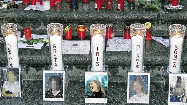 Am Unglücksort wurden damals Kerzen mit den Namen der Verstorbenen und Bilder von ihnen aufgestellt. (Bild: www.picturedesk.com)