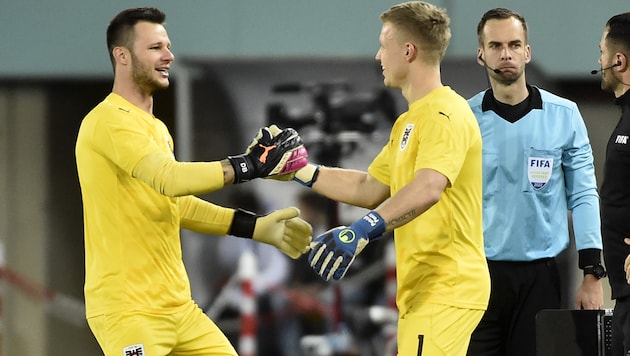 Goalie-Tausch: mit Bachmann (li.), ohne Pentz. (Bild: APA/HANS PUNZ)