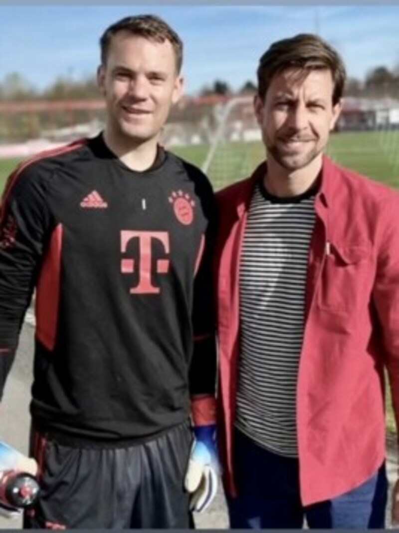 Training mit dem mehrfachen Welttorhüter Manuel Neuer erlebt auch nicht jeder - Altachs Tormanntrainer Sebastian Brandner (re.) schon. (Bild: Sebastian Brandner/Instagram)