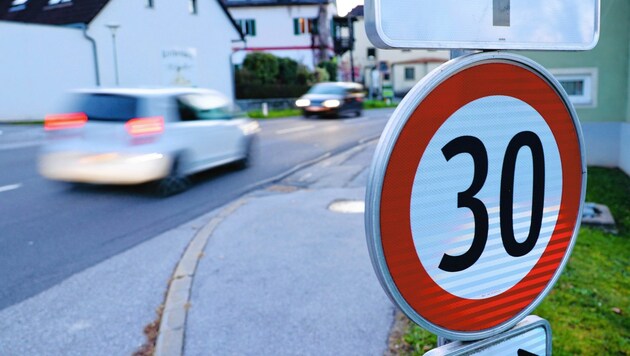 Der VCÖ hat eine Resolution für eine Reform der Straßenverkehrsordnung gestartet. (Bild: Christian Jauschowetz)