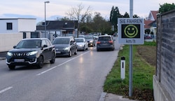 Das Messgerät in der Langenloiser Straße 223 steht bereits. (Bild: Molnar Attila)