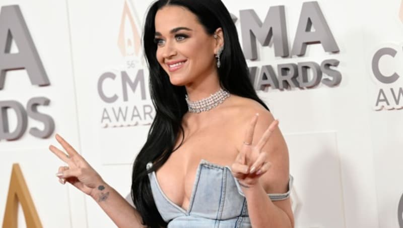 Katy Perry wird für den frisch gekrönten König Charles singen. (Bild: Invision)