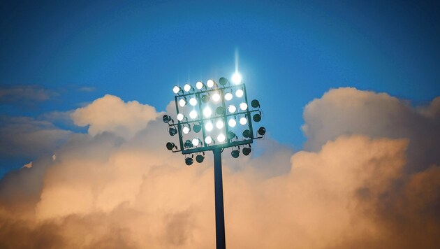 Flutlichtanlagen an Sportstätten sind wahre Stromfresser (Bild: Pressefoto Scharinger © Daniel Scharinger)