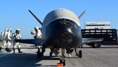 Das chinesische „Shenlong“-Raumschiff erinnert an die Raumfahrtdrohne X-37B von Boeing – hier auf einer Archivaufnahme aus dem Jahr 2017. (Bild: AFP )