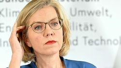 Umweltministerin Leonore Gewessler (Grüne) (Bild: APA/ROLAND SCHLAGER)