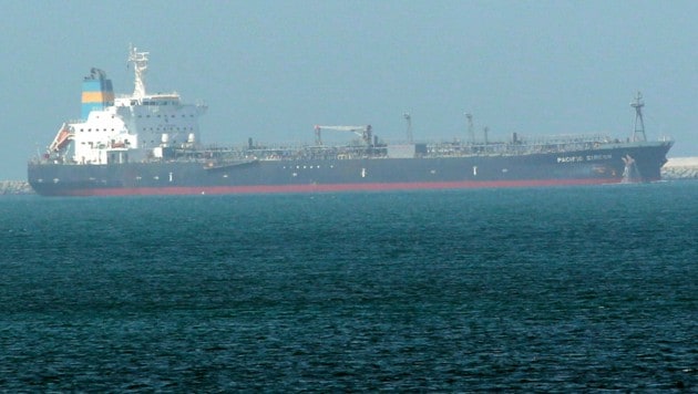 Der Öltanker Pacific Zirkon ist im Golf von Oman von einer Drohne angegriffen worden. (Bild: Associated Press)