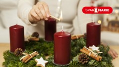 Nächste Woche, konkret am Sonntag, 27.11., ist der 1. Advent. Gibt es bei Ihnen heuer einen Adventkranz oder sparen Sie ihn ein? (Bild: stock.adobe.com)