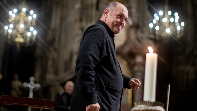 Sobotka gab auch im November 2018 im Stephansdom den Dirigenten. (Bild: APA/GEORG HOCHMUTH)
