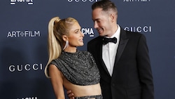 Paris Hilton mit Ehemann Carter Reum freuen sich über Tochter London. (Bild: AFP)