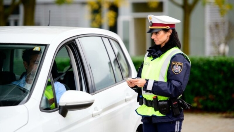 Die Arbeit bei der Polizei ist für Nadine G. ein vielseitiger Traumjob. (Bild: Imre Antal)