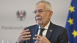 Bundespräsident Alexander Van der Bellen bricht am Sonntag zu einer viertägigen Reise in den Westbalkan auf. (Bild: APA/HANS PUNZ)