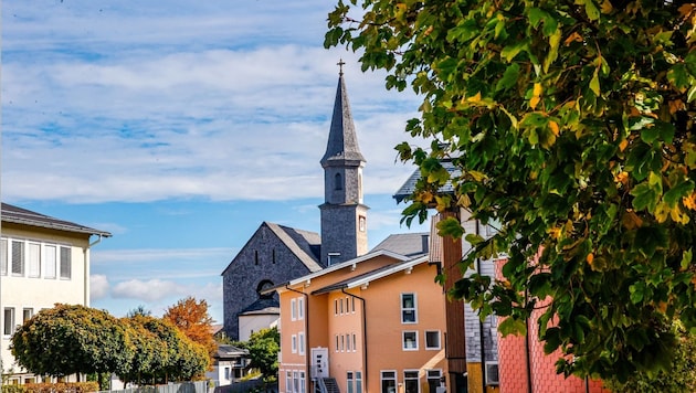 Der Täter versuchte erneut den Opferstock der Kirche von Hof bei Salzburg zu plündern.