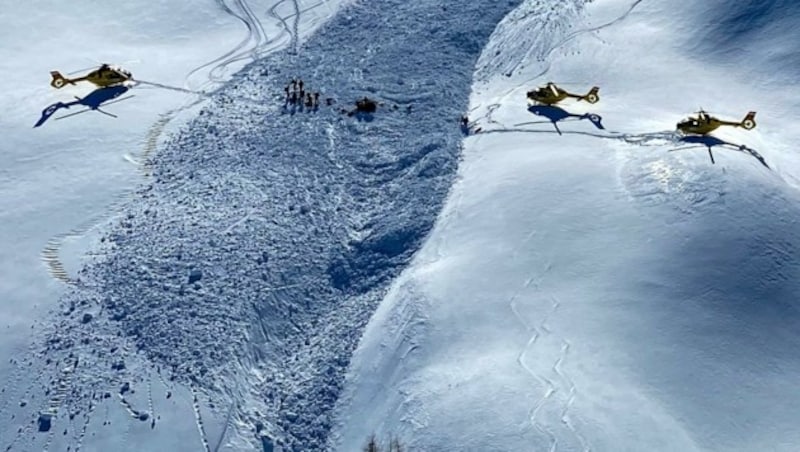 Im Februar 2022 starb unter dieser Riesenlawine im Bereich der Schafseitenspitze in den Tuxer Alpen ein Mensch. (Bild: zeitungsfoto.at/Liebl Daniel)