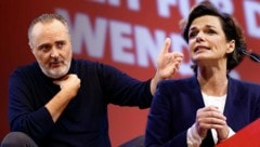 Der Machtkampf zwischen SPÖ-Chefin Pamela Rendi-Wagner und Burgenlands Landeshauptmann Hans Peter Doskozil belastet die Partei. (Bild: Krone KREATIV, APA, Reinhard Holl)